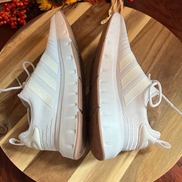 Adidas Womens Swift Run23 Running Athletic Shoe Sz 8 White IG4715 - Picture 9 of 11